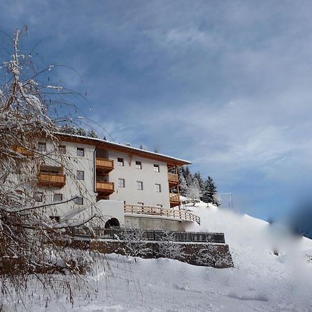 Aparthotel Putzerhof à Funes  Extérieur photo