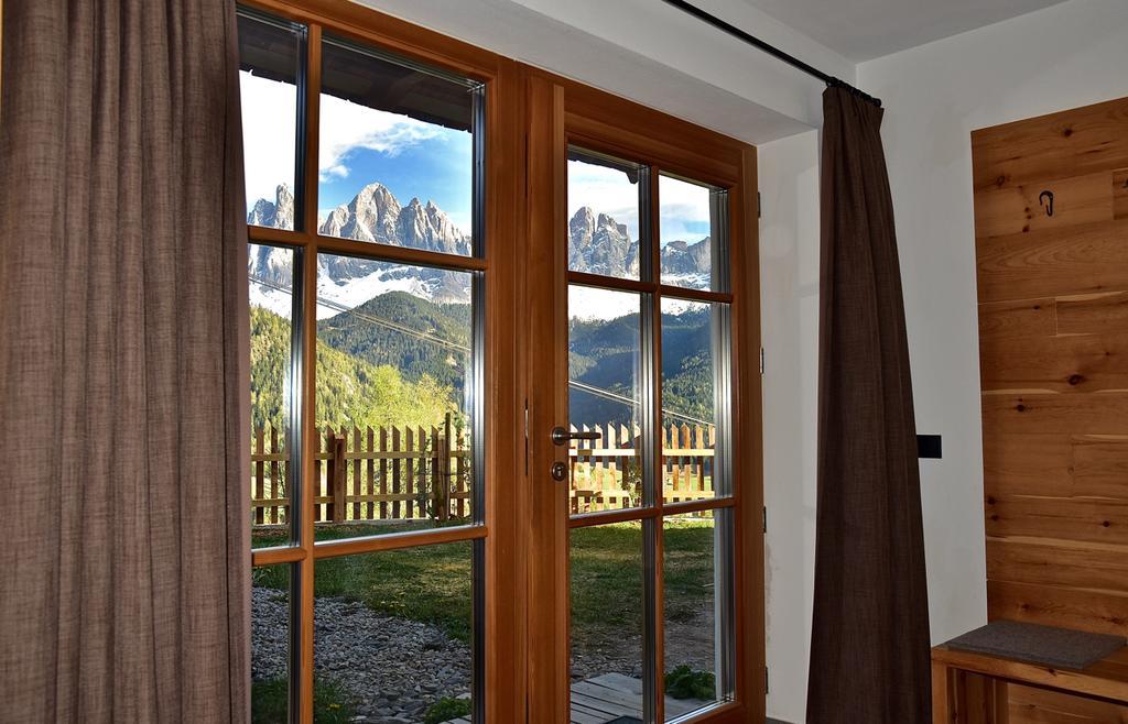 Aparthotel Putzerhof à Funes  Extérieur photo
